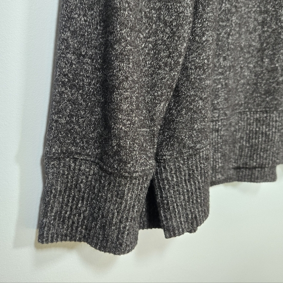 Time and Tru Charcoal Gray Sweater Women’s Size Large Cozy Knit Top - Picture 4 of 11